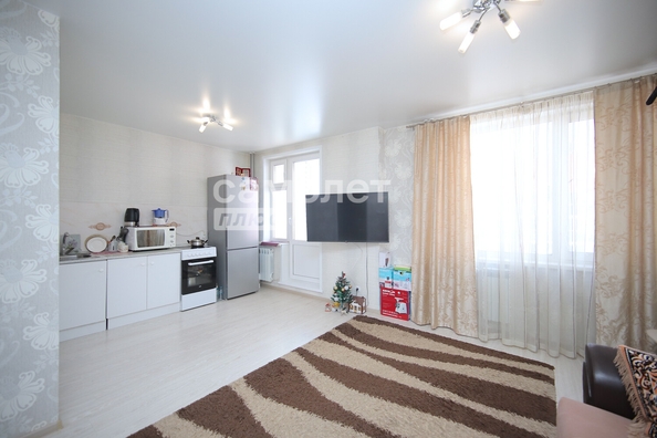 
  Продается 1-комн. квартира, 32 м², Шахтеров пр-кт, д. 90
. Фото 1.