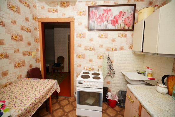 
   Продам 1-комнатную, 30.5 м², 30 лет Победы ул, 76

. Фото 3.