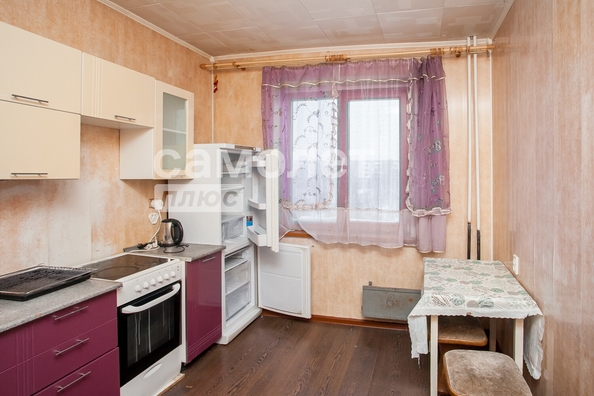 
   Продам 2-комнатную, 52.2 м², Молодежный б-р, 10

. Фото 11.