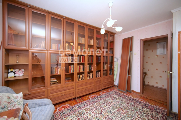 
   Продам 3-комнатную, 68 м², Ленина пр-кт, 118А

. Фото 6.