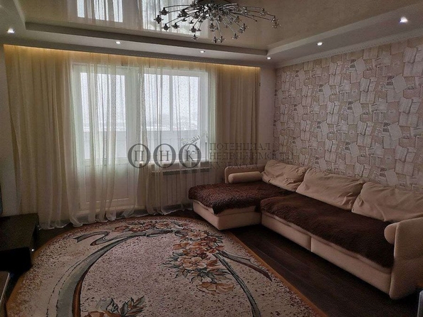 
   Продам 2-комнатную, 62.4 м², Космическая ул, 16/1

. Фото 8.