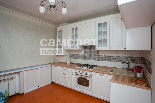 
  Продается 3-комн. квартира, 80.4 м², Красная ул, д. 5
. Фото 5.