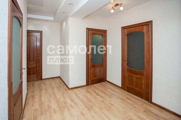 
  Продается 3-комн. квартира, 80.4 м², Красная ул, д. 5
. Фото 18.