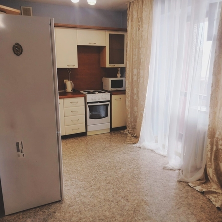 
   Продам 2-комнатную, 64.9 м², Мичурина пер, 5А

. Фото 2.