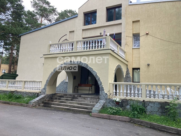 
  Продается 3-комн. квартира, 97.6 м², Сосновая ул, д. 9
. Фото 32.