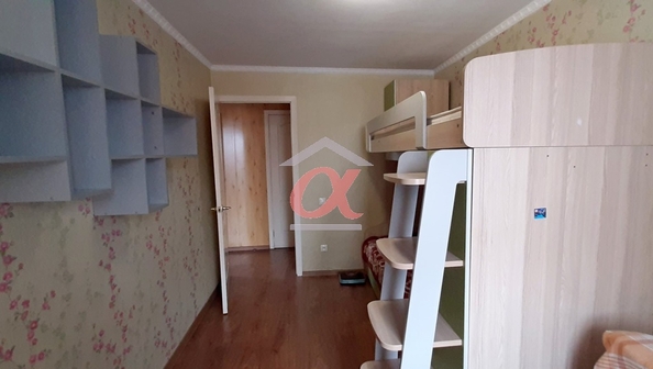 
   Продам 4-комнатную, 73.6 м², Линия 1-я ул, 2

. Фото 6.