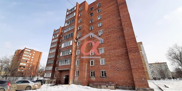 
   Продам 4-комнатную, 73.6 м², Линия 1-я ул, 2

. Фото 24.