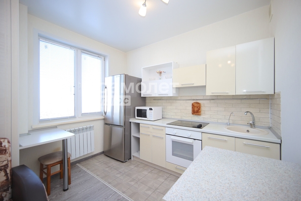 
  Продается 2-комн. квартира, 42.5 м², Кедровый б-р, д. 2
. Фото 7.
