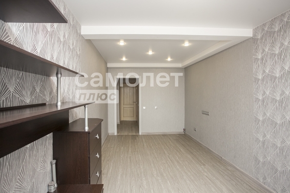 
   Продам 2-комнатную, 45.5 м², Космическая ул, 4в/1

. Фото 3.