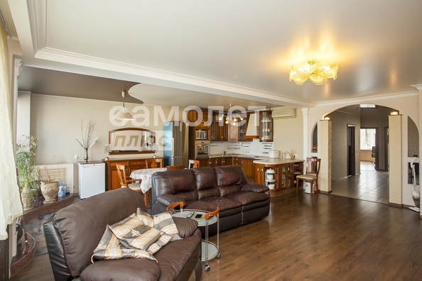 
  Продается 3-комн. квартира, 120.8 м², Строителей б-р, д. 28/1
. Фото 6.