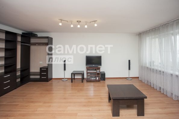 
  Продается 2-комн. квартира, 55 м², Юрия Двужильного ул, д. 24/2
. Фото 6.