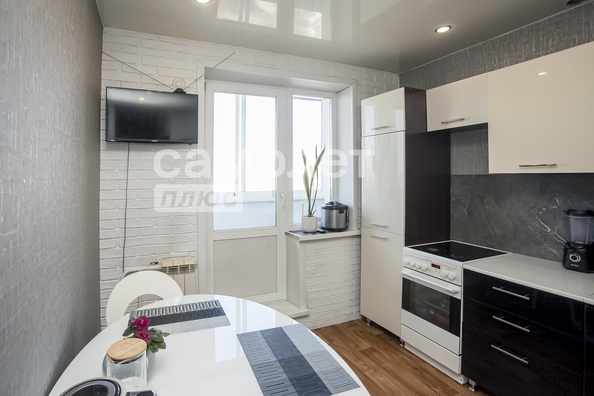 
  Продается 3-комн. квартира, 61.9 м², Молодежный пр-кт, д. 5
. Фото 7.