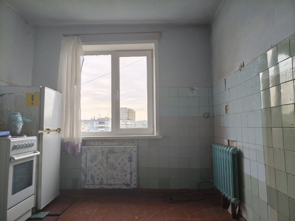 
  Продается 3-комн. квартира, 70.5 м², Ленина пр-кт, д. 146
. Фото 5.