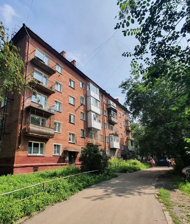 
  Продается 1-комн. квартира, 30.8 м², Леонова ул, д. 13
. Фото 5.