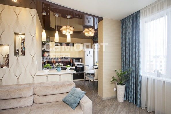
  Продается 3-комн. квартира, 88.5 м², Осенний б-р, д. 8
. Фото 4.