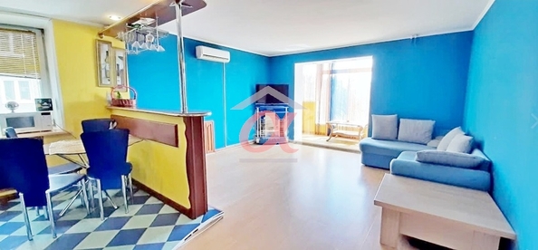 
   Продам 3-комнатную, 90 м², Ленина пр-кт, 55б

. Фото 1.