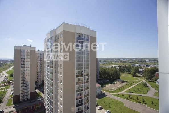 
  Продается 2-комн. квартира, 57 м², Строителей б-р, д. 57/1
. Фото 17.