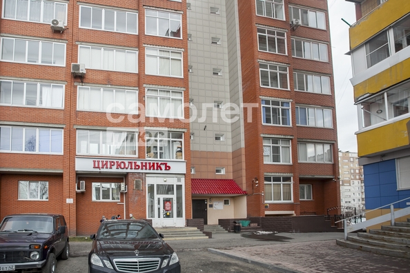 
   Сдам офис, 190 м², Молодежный пр-кт, 3а

. Фото 1.