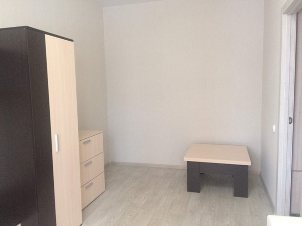 
  Сдам в аренду 1-комнатную квартиру, 33 м², Кемерово

. Фото 9.
