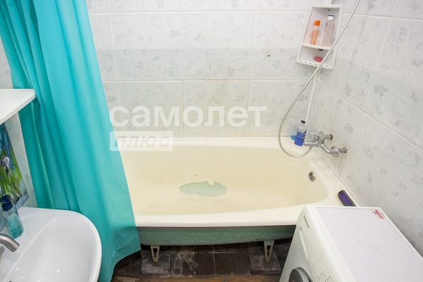 
   Продам 2-комнатную, 50.7 м², Авроры ул, 6

. Фото 13.