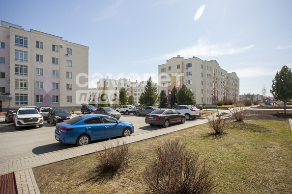 
   Продам 3-комнатную, 65.2 м², Кедровый б-р, 4

. Фото 19.