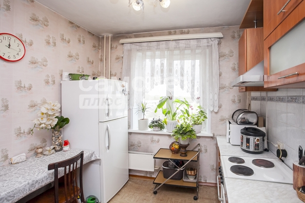 
   Продам 3-комнатную, 63 м², Химиков пр-кт, 15

. Фото 3.