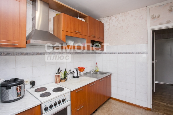 
  Продается 3-комн. квартира, 63 м², Химиков пр-кт, д. 15
. Фото 5.