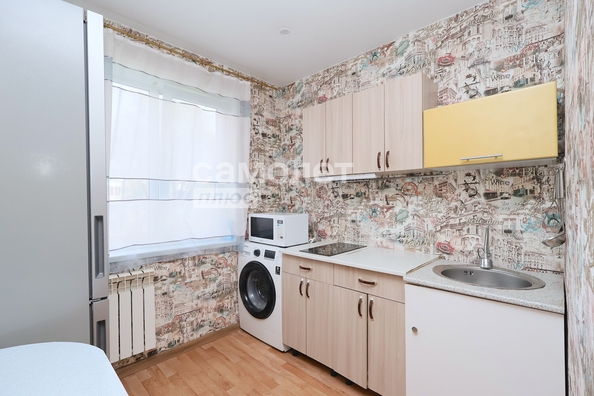 
  Продается 2-комн. квартира, 43 м², Сибиряков-Гвардейцев ул, д. 302
. Фото 7.