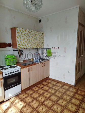 
   Продам 1-комнатную, 34 м², Молодежный пр-кт, 9г

. Фото 20.