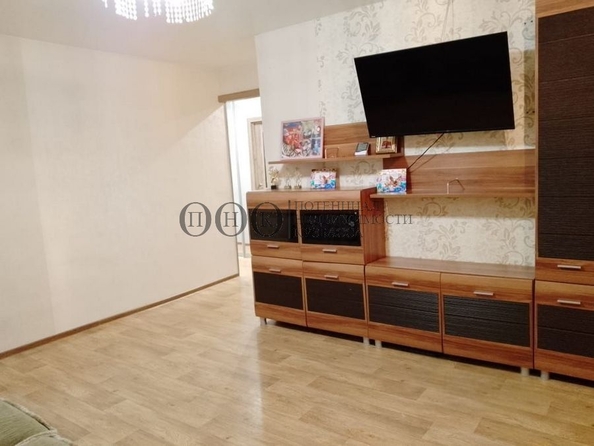 
   Продам 3-комнатную, 58 м², Линия 1-я ул, 2

. Фото 10.