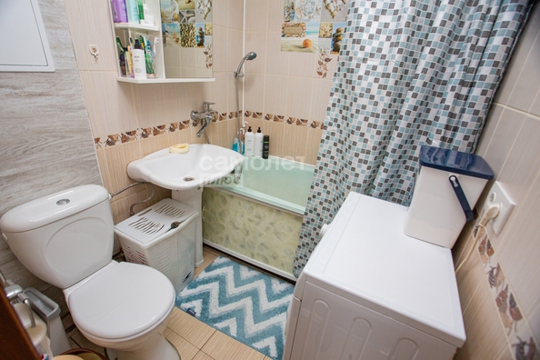 
  Продается 2-комн. квартира, 42.1 м², Шахтеров пр-кт, д. 65
. Фото 9.
