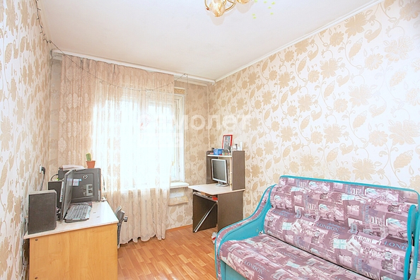 
  Продается 2-комн. квартира, 43.3 м², Ленина пр-кт, д. 146
. Фото 3.