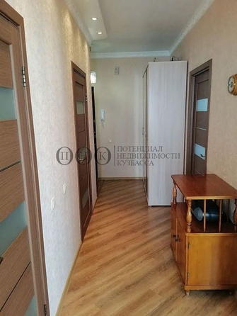 
  Продается 2-комн. квартира, 56.3 м², Лазурная ул, д. 5
. Фото 4.