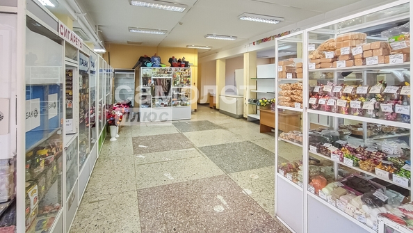
  Продается торговая площадь, 450 м², Сибиряков-Гвардейцев ул, д. 16
. Фото 6.