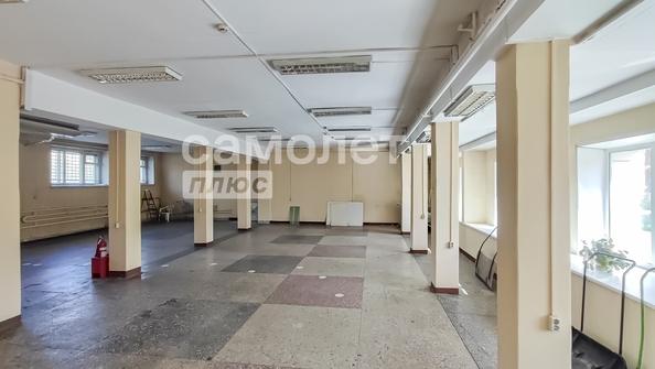 
  Продается торговая площадь, 450 м², Сибиряков-Гвардейцев ул, д. 16
. Фото 17.