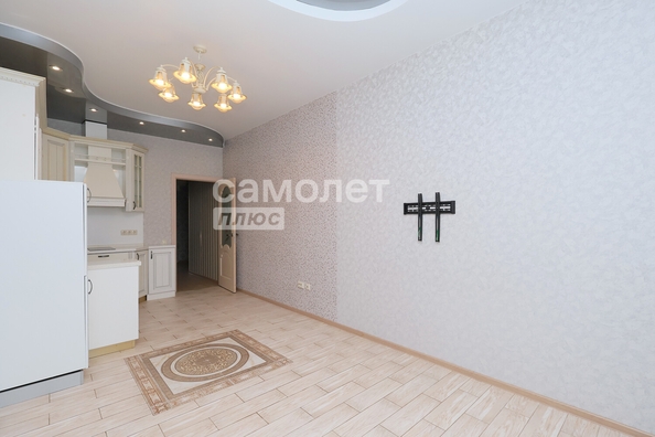 
  Продается 4-комн. квартира, 88.5 м², Осенний б-р, д. 6
. Фото 4.