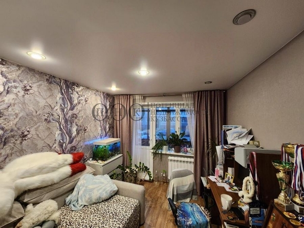 
  Продается 3-комн. квартира, 62 м², Октябрьский пр-кт, д. 23
. Фото 4.
