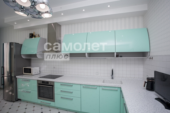 
  Продается 2-комн. квартира, 76.3 м², Марковцева ул, д. 6
. Фото 13.