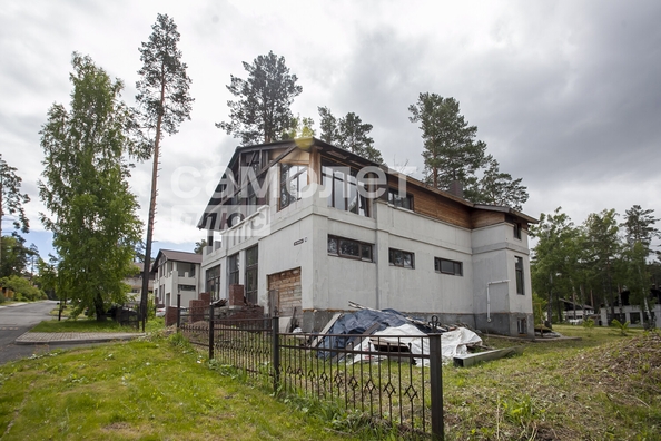 
  Продается коттедж, 480.7 м², деревня Журавлево
. Фото 1.