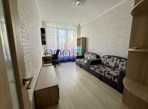 
  Продается 3-комн. квартира, 76 м², Московский пр-кт, д. 14
. Фото 7.