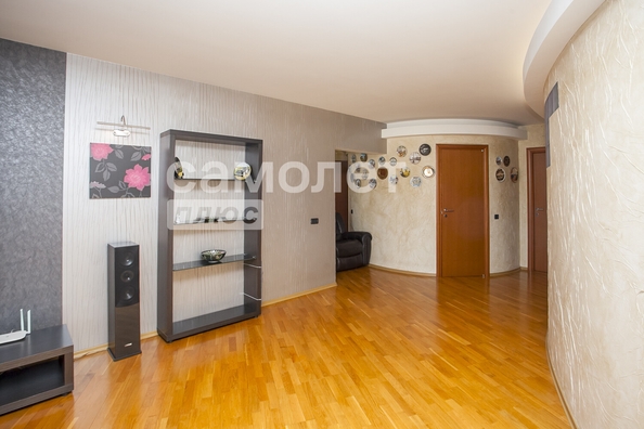 
  Продается 4-комн. квартира, 160.8 м², Строителей б-р, д. 28/1
. Фото 15.