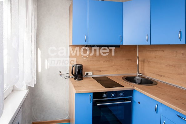 
  Продается 2-комн. квартира, 48 м², Металлистов ул, д. 15
. Фото 14.