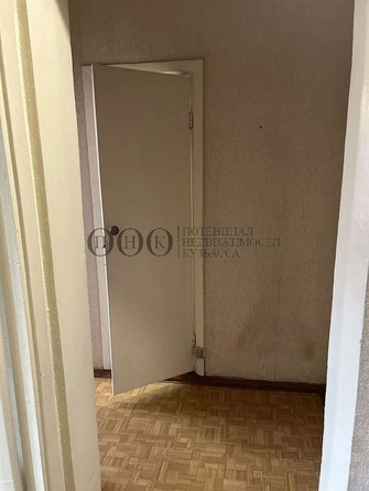 
  Продается 1-комн. квартира, 29.7 м², Комсомольский пр-кт, д. 49
. Фото 7.