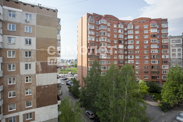 
  Продается 1-комн. квартира, 28.3 м², Свободы ул, д. 11
. Фото 3.