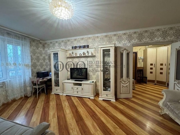 
  Продается 2-комн. квартира, 66 м², Дружбы ул, д. 17
. Фото 5.
