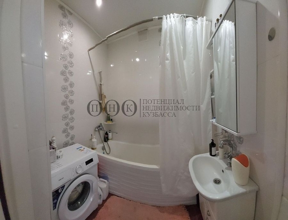 
  Продается 2-комн. квартира, 57.1 м², Гурьевская ул, д. 17
. Фото 5.