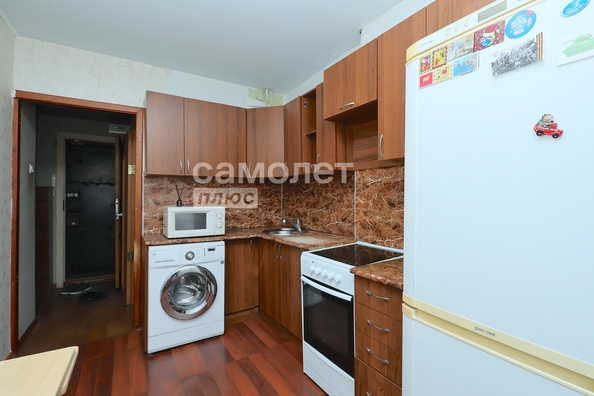 
  Продается 4-комн. квартира, 60.5 м², Строителей б-р, д. 33
. Фото 22.