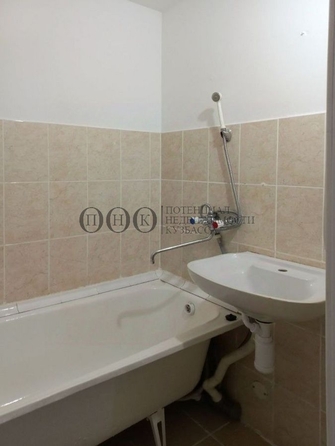 
  Продается 2-комн. квартира, 49.6 м², Веры Волошиной ул, д. 45а
. Фото 17.