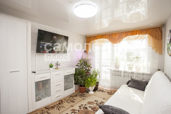 
  Продается 3-комн. квартира, 50.4 м², Инициативная ул, д. 24
. Фото 1.