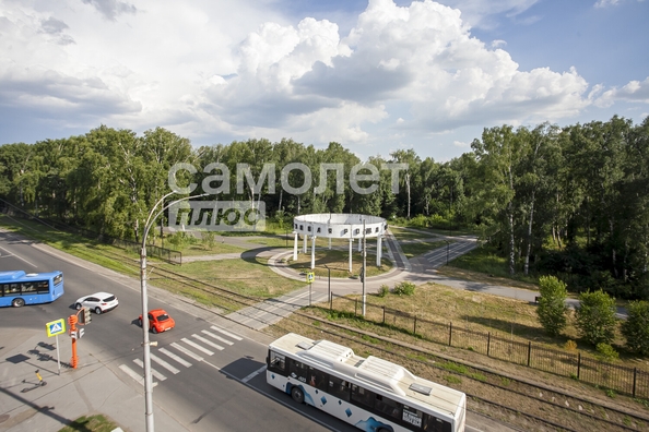 
  Продается 1-комн. квартира, 31.5 м², 40 лет Октября ул, д. 21
. Фото 13.
